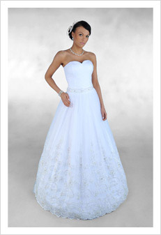 Suknia ślubna kolekcji Imperial Model 1013 - oferta salonu sukien Aurelia w Niemodlinie