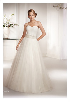 Suknia ślubna Gloria-8051 - oferta salonu sukien Aurelia w Niemodlinie