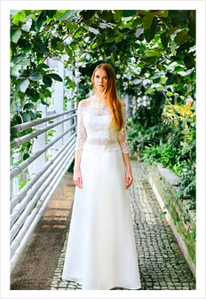 Suknia ślubna 4717 - oferta salonu sukien Aurelia w Niemodlinie