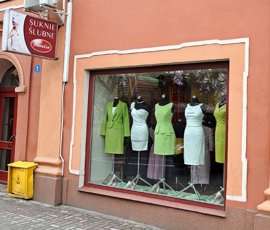 Salon sukien ślubnych Aurelia w Niemodlinie - 6